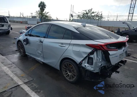 2018 Toyota Prius Prime Premium из США, поврежденный, VIN JTDKARFP4J3076156